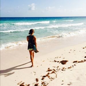 Meet your Posher, Jenelle